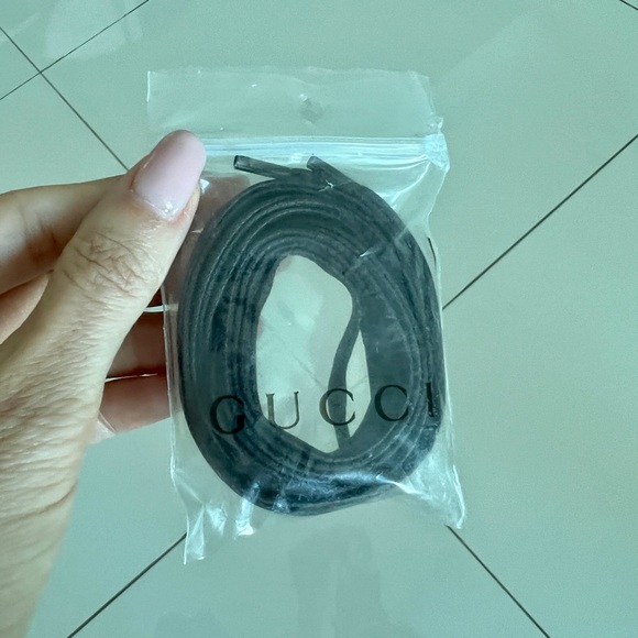 Original Gucci shoe laces - Picture 2 of 5